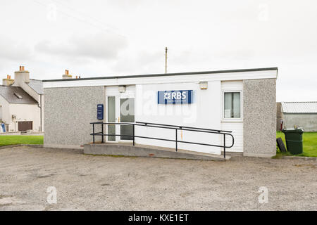 Abgelegenen ländlichen RBS Bank Filiale in Pierowall auf der Insel Westray in der Orkney Inseln, Schottland Großbritannien Stockfoto