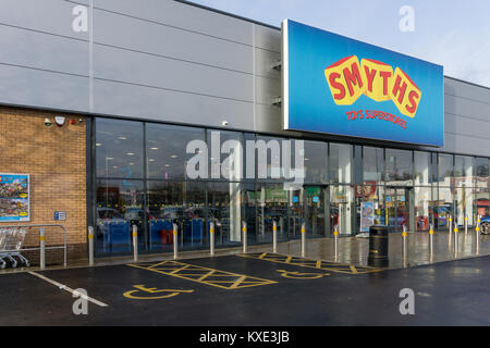 Shop vor smyths Spielzeug Superstores, Teil einer Kette von Spielzeug Einzelhändler, Nene Valley Retail Park, Northampton, Großbritannien Stockfoto