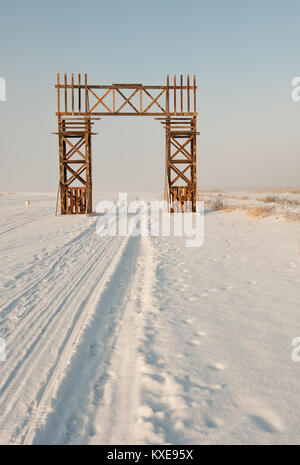 Die Straße des Lebens auf dem Ladogasee während der Blockade Leningrads im Zweiten Weltkrieg. Die Union der Sozialistischen Sowjetrepubliken Stockfoto