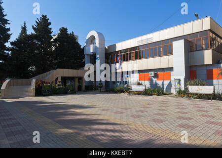 Adler, die Region Krasnodar, Russland - Juli 7, 2016: "Union Bank" auf Lenin Street im Resort Beilegung von Adler, Sochi Stockfoto