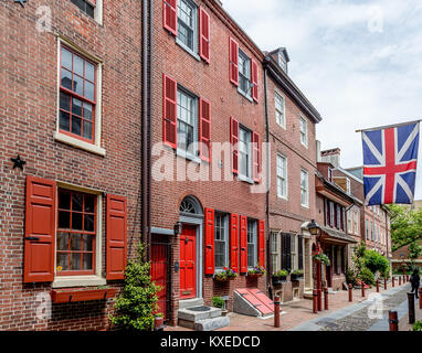 Colonial Philadelphia's historische Elfreth's Alley in Old City Philadelphia. Stockfoto