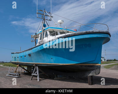 Lobster Boat im Trockendock, Pointe-Sapin, New Brunswick, Kanada. Stockfoto