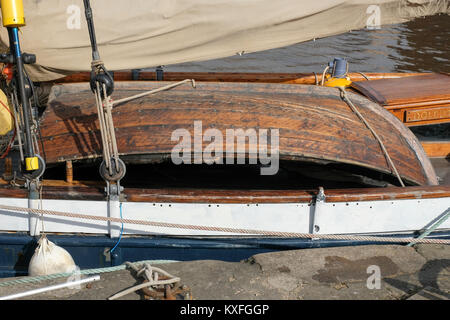 Bristol Channel pilot Cutter 'Dolphin' in Gloucester Docks auf der Gloucester und Schärfe Kanal im südlichen England günstig Stockfoto