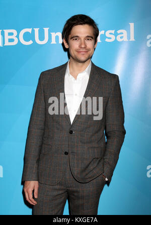 In Pasadena, Kalifornien. 09 Jan, 2018. Jason Ralph am 2018 NBCUniversal Winter Presse Rundgang im Langham Huntington, Pasadena am 9. Januar 2018 in Pasadena, Kalifornien. Quelle: David Edwards/Medien Punch/Alamy leben Nachrichten Stockfoto