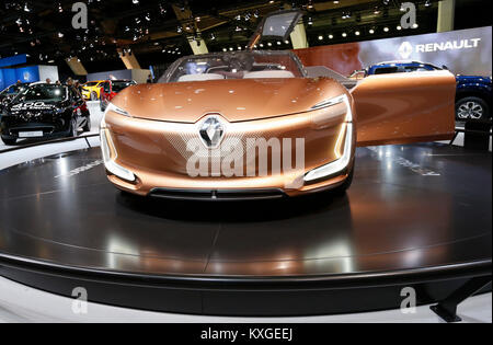 Brüssel. 10 Jan, 2018. Foto auf Jan. 10, 2018 zeigt die Renault Symbioz während der Medien Tag der 96th European Motor Show in Brüssel, Belgien. Credit: Ihr Pingfan/Xinhua/Alamy leben Nachrichten Stockfoto