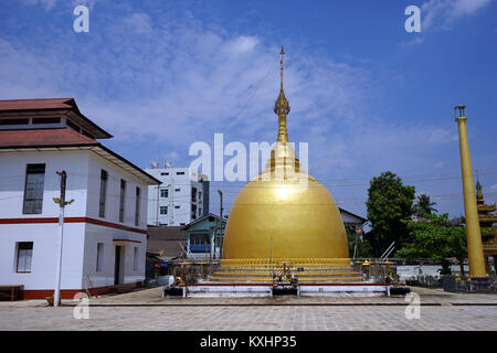 HPA EIN, MYANMAR - ca. April 2017 in zentralen Kloster Stockfoto