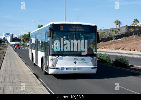 Eine Bushaltestelle in der Nähe von Playa Blanca, Lanzarote, Kanarische Inseln, Spanien. Stockfoto