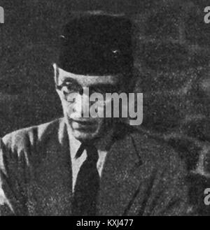 „Diese Publikation, Film Varia 2,5 von A. Hadi (Mai 1955, S. 12), präsentiert filmische Inhalte, einschließlich Rezensionen, Analysen oder Zusammenfassungen aus der Mitte des 20. Jahrhunderts.“ Stockfoto