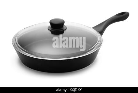 Pfanne und Glas Deckel isoliert auf weißem Stockfoto