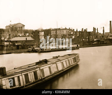 Richmond, Virginia. Verbrannte Bezirk aus dem Kanal-Becken Stockfoto