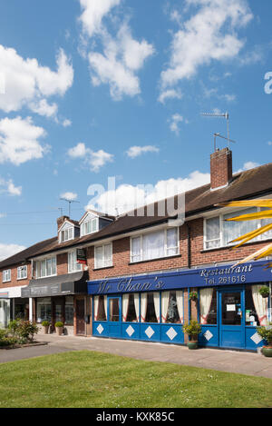 Ein chinesischer Imbiss und Fassaden im Tiddington, in der Nähe von Stratford-upon-Avon, Warwickshire, England, Grossbritannien, Europa Stockfoto