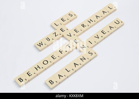 Sechs scrabble Worte das Wort leben in niederländischen Verwandten Stockfoto