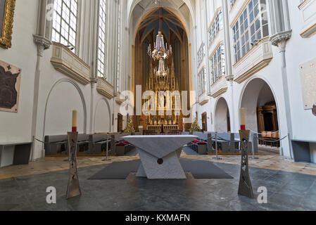 Augustiner Kirche Innenraum (Augustinerkirche) in Wien, Österreich. Stockfoto