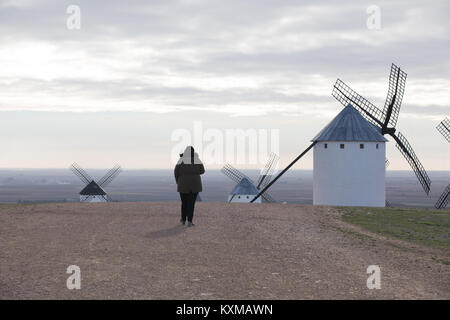 Windmühlen aus dem 16. Jahrhundert von Castilla la Mancha Provinz in Spanien, im neunzehnten Jahrhundert als Outdoor Museen restauriert, sind eine der am meisten Symbol Stockfoto