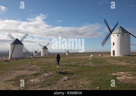 Windmühlen aus dem 16. Jahrhundert von Castilla la Mancha Provinz in Spanien, im neunzehnten Jahrhundert als Outdoor Museen restauriert, sind eine der am meisten Symbol Stockfoto