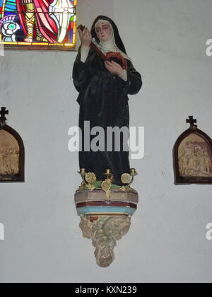 Auge (Ardennen) Église Saint-Gorgery, Statue Ste Rita Stockfoto