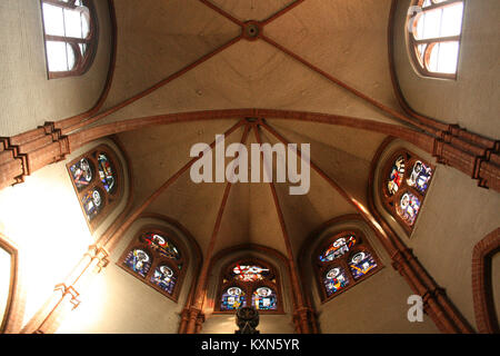 Apostelkirche (Hannover) Gewölbe im Chor Stockfoto