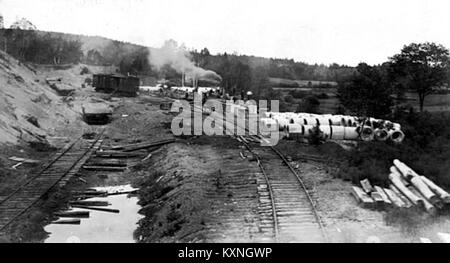 Dies bezieht sich auf die Arbeiten, die 1920 in Elmsville durchgeführt wurden. Der Titel schlägt Bau- oder Entwicklungsprojekte vor, die sich wahrscheinlich auf Stadtplanung, Infrastruktur oder Bauen im frühen 20. Jahrhundert konzentrieren, was das Wachstum Elmsvilles in dieser Zeit unterstreicht. Stockfoto