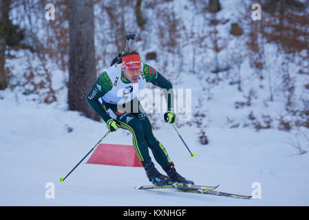 Ruhpolding, Deutschland. 10 Jan, 2018. Arnd Peiffer in Aktion während der mens World Cup 20 km einzelne Rennen bei den IBU-WM in Ruhpolding Deutschland. Credit: Marcel Laponder/Alamy leben Nachrichten Stockfoto