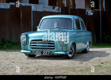 Ford 100 e Pop oder Populär, 1960s Classic Car auf Basis Hotrod Stockfoto