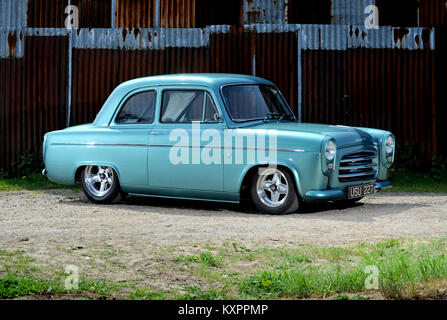 Ford 100 e Pop oder Populär, 1960s Classic Car auf Basis Hotrod Stockfoto