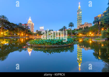 Nacht Szene von Taipei in Taipei 101 Stockfoto