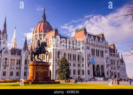 Die majestätischen Ungarischen Parlament, Budapest, Ungarn Stockfoto
