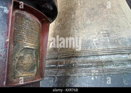 MANDALAY, MYANMAR - ca. April 2017 Mingun Glocke Stockfoto
