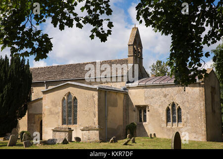 Großbritannien, England, Oxfordshire, Kelmscott, 16. Jahrhundert St. George's Kirche Stockfoto