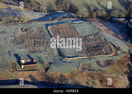 Luftaufnahme von vindolanda Roman Fort auf Hardrian der Wall, in der Nähe von Hexham, Northumberland, Großbritannien Stockfoto