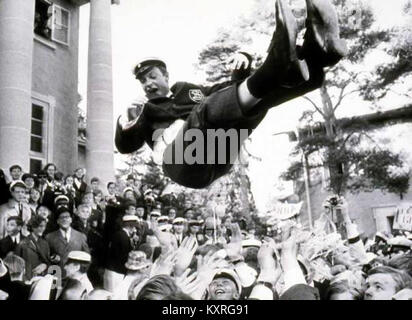 Foto von König Carl XVI. Gustaf von Schweden, der 1966 Sigtuna Humanistiska Läroverk besuchte und das königliche pädagogische Engagement dokumentiert. Stockfoto
