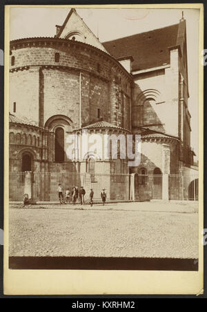 Foto von J.-A. Brutails der Cathédrale Saint-Caprais d’Agen, 1462 aufgenommen, um die architektonische Struktur und den historischen Kontext innerhalb des französischen religiösen Erbes zu veranschaulichen. Stockfoto