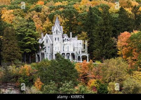 Skene Manor, einem viktorianischen Herrenhaus im gotischen Stil in Whitehall, New York, USA. Stockfoto