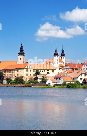 Přes Historické centrum Uličský rybník, Telč (UNESCO), Kraj Vysočina, Ceska Republika/historischen Zentrums, Ulicky Teich, Telc (UNESCO), Vysocina distric Stockfoto