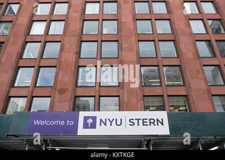 Das Äußere der NYU Stern College Business School auf West 4th Street in Greenwich Village, Manhattan, New York City. Stockfoto