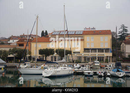 Malinska Stadt im nordwestlichen Teil der Insel Krk in Kroatien Stockfoto