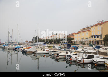 Malinska Stadt im nordwestlichen Teil der Insel Krk in Kroatien Stockfoto