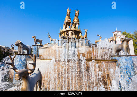 KUTAISI, Georgien - 25. SEPTEMBER 2015: kolkhida Brunnen im Zentrum von Kutaisi, die imereti Region Georgiens. Stockfoto