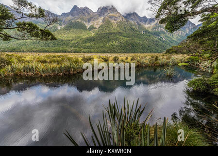 Mirror Lake in der Nähe von Te Anau, Neuseeland Stockfoto