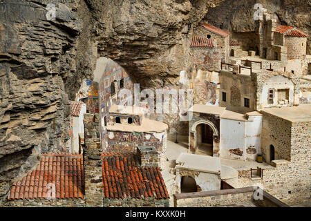 Sumela Kloster in Trabzon, Türkei. Griechisch-orthodoxe Kloster Sumela wurde im 4. Jahrhundert gegründet. Stockfoto