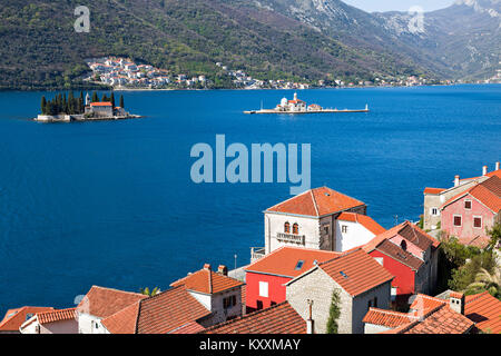 Die Bucht von Kotor an der Adria, Montenegro. Stockfoto