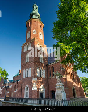 Die gotische Pfarrkirche St. Johannes der Täufer in Radom, Masowien, Polen Stockfoto