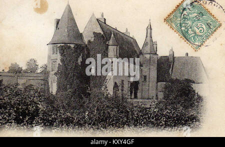 Die Château de Genillé im Departement Indre-et-Loire ist eine Herrenresidenz, die ursprünglich um 1483 erbaut wurde und über die folgenden Jahrhunderte erweitert wurde. Sie verfügt über mittelalterliche Türme, ein Schieferdach und eine Taubendecke, die teilweise unter Denkmalschutz steht. Wikipedia Stockfoto