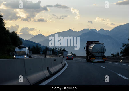 A13 Brennerautobahn in Tirol, Österreich. 8. August 2016 © wojciech Strozyk/Alamy Stock Foto Stockfoto