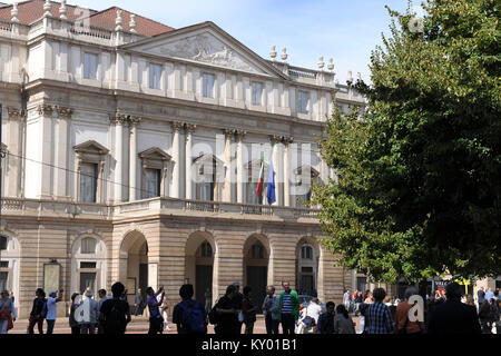 Menschen, Theater Alla Scala, 2013, Mailand, Italien. Stockfoto