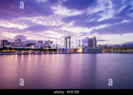 Park der Nationen in tweilight, die neue moderne Viertel in Lissabon, Portugal Stockfoto