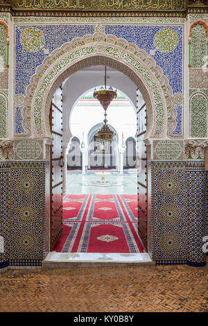 FES, MAROKKO - 27. FEBRUAR 2016: Einrichtung von Al Quaraouiyine (oder al-Qarawiyyin) Moschee und Universität in Fes, Marokko. Stockfoto