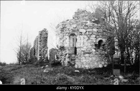 Hjälmseryd Old Church in Schweden ist ein Beispiel für skandinavische religiöse Architektur mit historischer und kultureller Bedeutung in der Region. Stockfoto