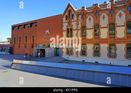 Blick auf den Cosmo Caixa, ein Science Museum in Barcelona, Katalonien, Spanien. Stockfoto