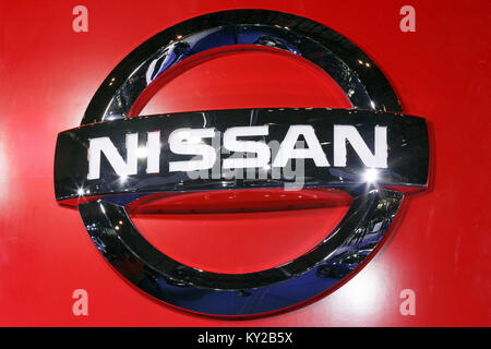 Chiba, Japan. 12. Januar 2018. Ein Nissan Logo ist an der Tokyo Auto Salon 2018 Am 12. Januar 2018, Chiba, Japan gesehen. Tokyo Auto Salon ist einer der größten Automobil Ausstellungen, darunter auch die neuesten technologischen Lösungen und Produkte Autos anpassen. Die Show läuft von Januar 12 bis 14 in Makuhari Messe International Convention Complex. Credit: Rodrigo Reyes Marin/LBA/Alamy leben Nachrichten Stockfoto